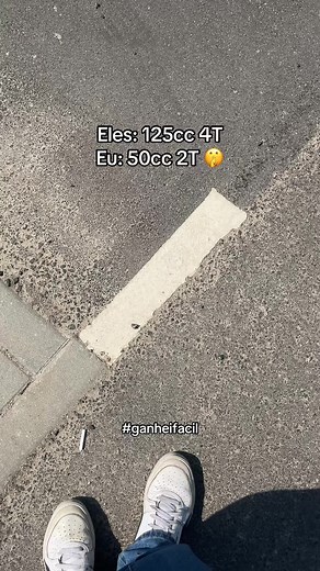 Comparativo de Motos: 125cc 4T vs 50cc 2T