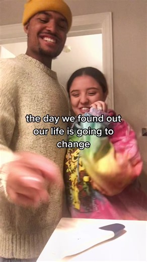 and theree was three…. #pregnancyannouncement #fyp #foryoupage #love #surprise #christmas2021 #summerbaby #couples #firstbaby #2021 #2022