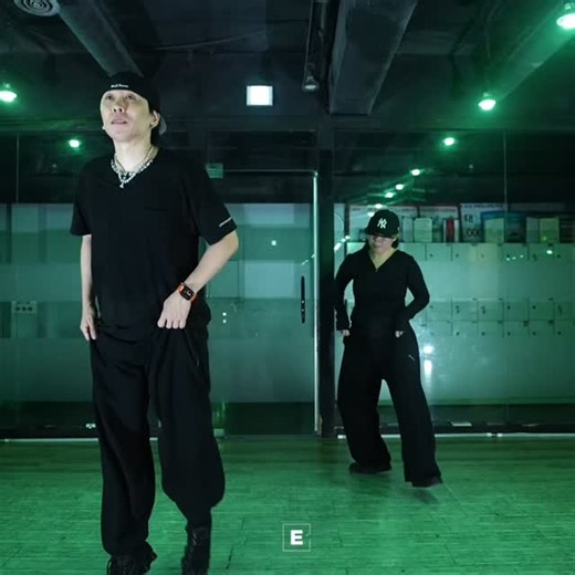 34 reactions | ✨ E DANCE STUDIO TAEWAN CHOREOGRAPHY CLASS . . . @maisontaewan . brysontiller #lastcall . . . #edance #choreography #dance #dancer #이댄스 #이댄스학원 #코레오그래피 #안무 #댄서 #춤 #천호댄스학원 #하남댄스학원 #강동댄스학원 #입시댄스학원 | E-Dance Studio | Facebook