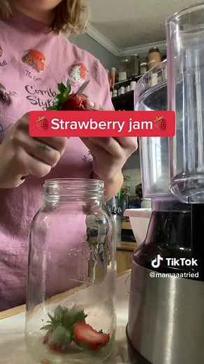 How to Make Strawberry Jam: A Step-by-Step Guide