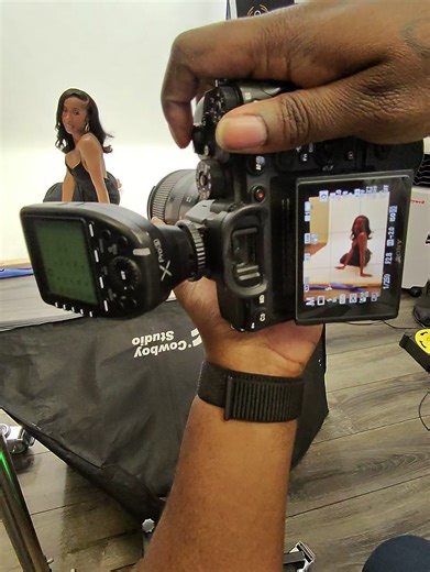 Sometimes those micro changes in a pose can make or break the perfect picture… a slight chin move… a small hair flip…. So you gotta stay in that pose for multiple shots until you feel like you’ve captured every angle. Some call it over shooting but I call it over coverage for a client to pick and pay for more images. #photoshoot #photographer #sonyalpha #godox #portrait