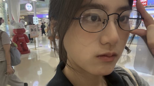 5000粉啦！谢谢每一位关注我的人！嘻嘻2个月就5000还得谢谢各位的支持！随便找个片发动态好了，豆沙包会继续努力