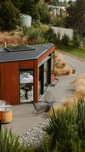 Surrounded by native bush and beautiful birdsong, connect to the whenua (land) at Ngā Whare Mānatu 💚 Ready to make memories? #NZMustDo #NZBucketList 📍 Timaru Ngā Whare Mānatu | 100% Pure New Zealand