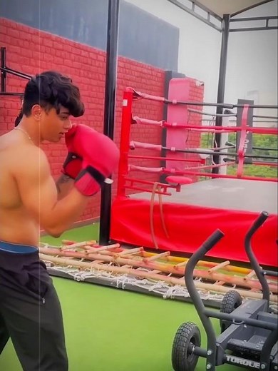 ARYAN KANDARI BOXING TRANING 💀😱 #aryankandari #armwrestling #mmafighter #edit #shortsvirl