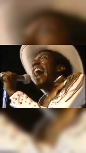 14K views · 354 reactions | Given In to Love ❤️ #Lakeside @theoriginallakeside #70srnb #70ssoul #rnb #70smusic #timelessclassics Full video on YouTube ▶️ Link in bio - - - - - - - - - - - - - - - - - - - - Follow @slowjams_live | R&B Slow Jams LIVE | Facebook