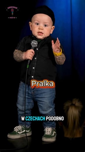 Marcin Wenta on Instagram: "ℝ𝕠𝕞𝕒𝕟 𝕋𝕣á𝕧𝕟𝕚č𝕖𝕜 𝕀 ℙ𝕣𝕒𝕝𝕜𝕒 👉 „Jeśli znasz tekst reklamy Calgon… to jesteś wychowany w Polsce 😂💥” Roman rozkłada Calgon na czynniki pierwsze: pralka bez Calgonu to dramat, z Calgonem — mitologia 😂💀 Reklama wjechała ludziom do głowy tak mocno, że już nawet pralka brzmi jak slogan. 🔥 Komentuj: Calgon = legenda reklam? 😏 Obserwuj, jeśli twoja pralka to też bohater 📲 Udostępnij komuś, kto zna jingle #romantrávníček #pralka #calgon #reklama #standup #