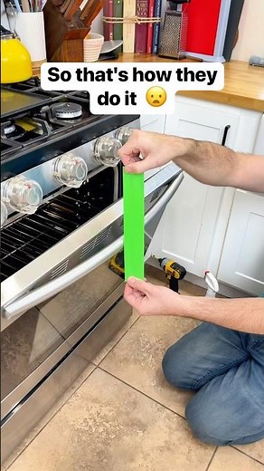 How to finally clean the glass in between the oven window #oven #stove #ovencleaning #cleaningtips