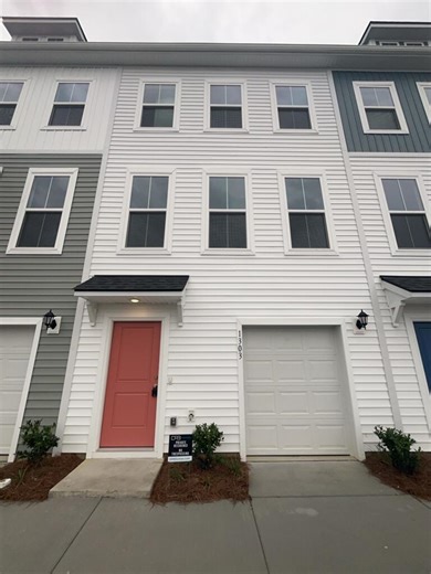 4633 Forest Hills Dr, North Charleston, SC 29418 - MLS 26000433 - Coldwell Banker