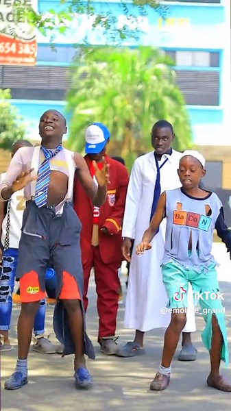 Cheza Cheza Dance Challenge by Mathare Students