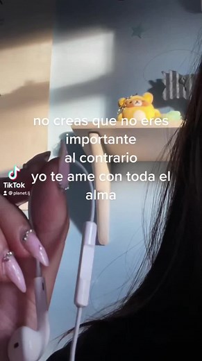 Captivating Singing Performance by Natalia Lafourcade