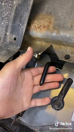 2012 Cummins 3500 Gooseneck Installation Guide