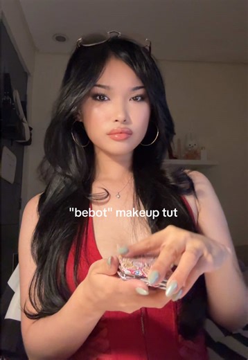 Mom's 2000s Makeup Tutorial: Step-by-Step Guide