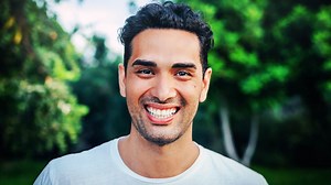 The Art Of Emotional Chemistry: 15 Little Things That Make A Man Want To Be Your Hero