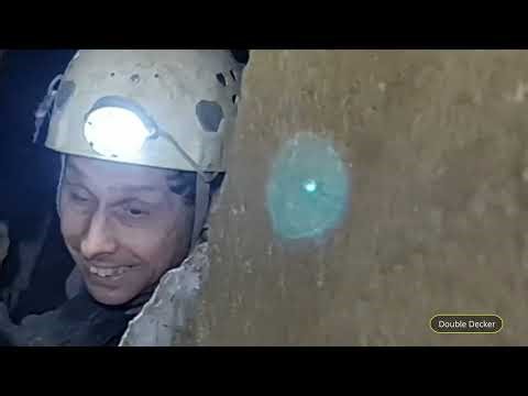 Explorations in Cueva Hoyuca, December 2025