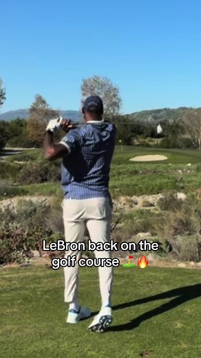LeBron showing off his golf swing 🏌️‍♂️ (via kingjames/IG) #nba #basketball #lebron #lakers #golf
