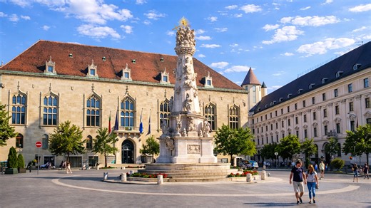 What Is This Tall Monument in Hungary Castle Square