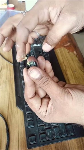 How to Service & Repair a Keyboard | Step-by-Step Guide#laptoprepair #windows11tips #windows11