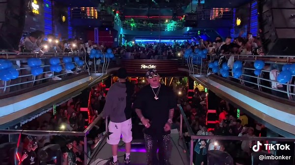 Videos de DjBonkerLive (@imbonker) con “sonido original - DjBonkerLive”