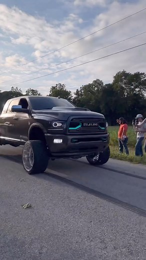 2 STEP CUMMINS ANYONE !?🤤 • Would you drive this truck!? - Owner : @the_names_bird • Tag a CUMMINS owner👍🏼 & DM for submission❗️ - #dieseltrucknerds - - - - - #liftedtrucks #liftedlifestyle #lifteddiesel #lifteddodge #liftedram #liftedtrucksmatter #liftedtrucksdaily #trucks #trucksofinstagram #stancedtrucks #diesel #cummins #cumminspower #cumminsnation #cumminsmafia #cumminsswap #cumminsdiesel #cumminslife #cumminsdaily #dieseltrucks #dieselpower #diesellife #24x14 #26x16 #ram #ramtrucks #67c