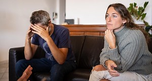 As 'silent divorce' interest spikes, relationship expert lists the warning signs