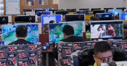 Chinese police bust "world's biggest" video game cheating ring