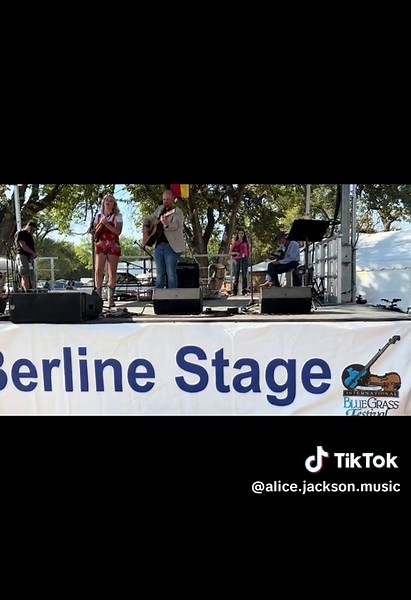 Fiddling and singing at the Oklahoma International Bluegrass festival as a scholarship winner. #alicejackson #sing #countrymusic #fiddle #vocals #singer #winner #fy #fyp #oklahoma #guthrie #elvis #elvispresley