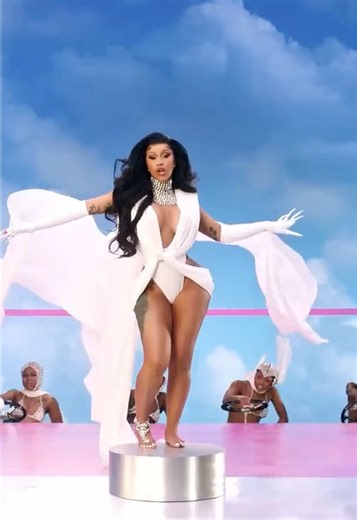 Happy 5th birthday to “Up” 🎉🥳 | cardi b up dance