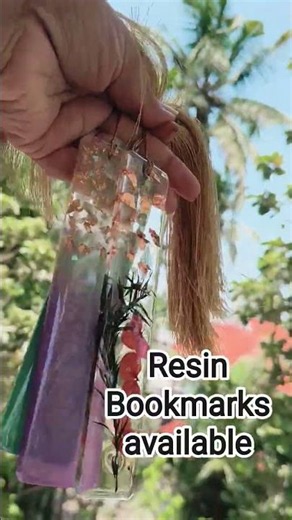 Handcrafted resin bookmarks✨