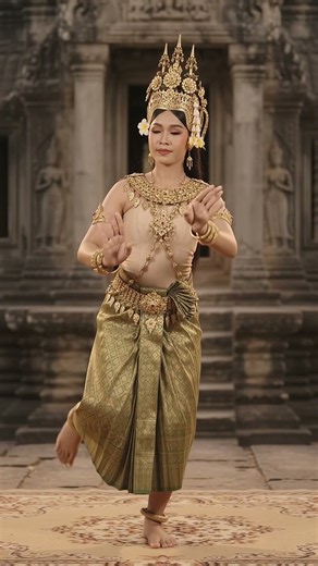 Khmer Apsara Dance | Traditional Cambodian Performance [4K]