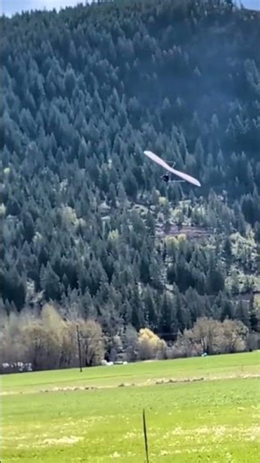 Stokanagan, BC #freeflight #hanggliding #mountains #aladelta