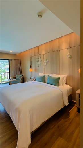 Unwind in our newly refreshed Deluxe Pool View, designed for both personal relaxation and family moments. With a soothing pool view from your balcony, every stay feels brighter and more refreshing. 🌴💦 | Katathani Phuket Beach Resort