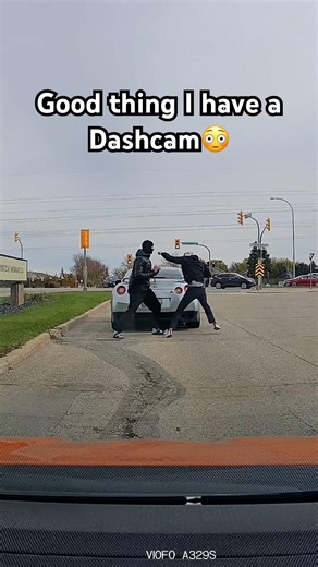 What is going on⁉️😭 #shortsvideo #shortvideo #short #shorts