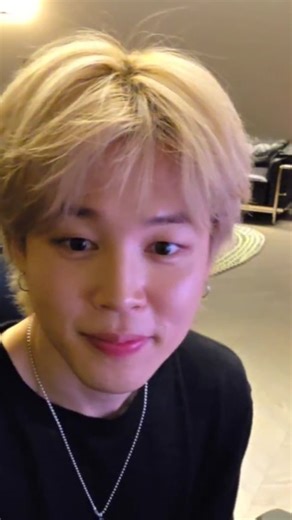 𖤐 M I N Z E Y 𖤐 | Jimin’s hair flip and beatboxing combo should be illegal. 😭🔥 #jimin #bts | Instagram