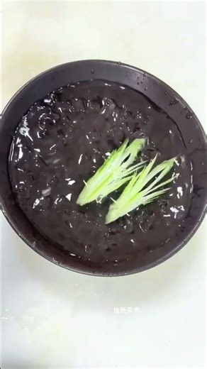 Master the Art of Celery Cutting & Plating Techniques