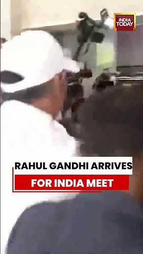 Rahul Gandhi Arrives for INDIA Bloc Meeting in Delhi | Opposition Leaders Gather