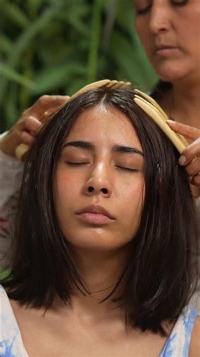 Masaje ASMR de relajación de Doña Esperanza con suaves susurros y sonidos - ASMR en español #asmr