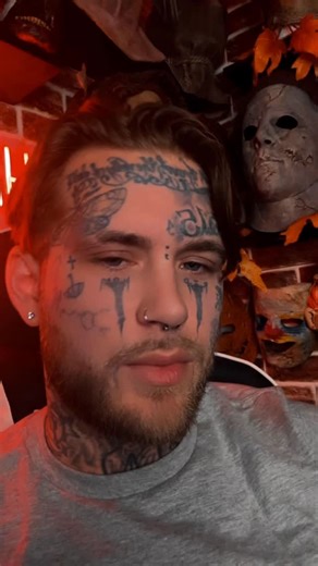 Jack Noble on Instagram: "I cannot with this overly privileged lady🤦🏼‍♂️😭😭😭 #reels #explore #ice #dei #explorepage"