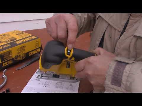 Dewalt Jig Saw DCS334B Open Box and Basic Use