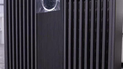 美的新款2800W语音取暖器，强劲加热温暖全屋