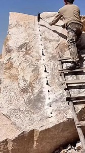 1.2M views · 4.6K reactions | Artificial stone mining #ManualStoneSplitting #StoneMiningSkills #QuarryCraftsmanship | Ogunquit, Maine Oceanfront Rentals | Facebook