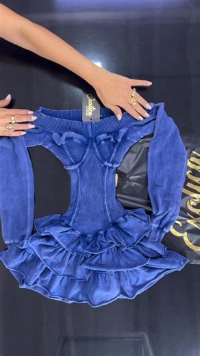 ANGELICA AGUSTIN | EXOTICA VARIEDADES on Instagram: "💎 EXCLUSIVA, DIVINA Y DIFERENTE… ASÍ ERES, ASÍ ES TU OUTFIT. 📍 EXÓTICA PRINCIPAL 30 al sur del hotel balmoral contiguo a claro 📲72469550 /71299008/ 88007328 📍EXOTICA MALL SAN PEDRO 1er piso frente al play de niños 📲 72308734 #jeansvibrant #vibrantmiu #costarica #exoticavariedades #boutiquecr #tiendaexotica #exoticacr #mallsanpedro"