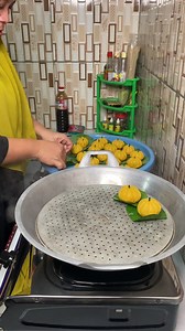1.4M views · 48K reactions | Bikin kue bentuk labu kuning dari bahan ubi jalar | Fitri Handayani | Facebook