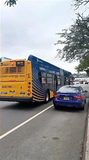 2025-2026 New Flyer XE40 NIS bus Training on 34th St