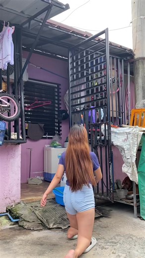 Understanding Language Use in Everyday Conversations