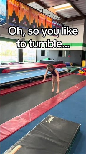 Tumbling, sometimes maybe good sometimes maybe 💩#tumbling #acro #funny #dancer