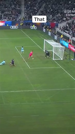 "That's as good as a goal." - Darren Smith talked about Ian Pilcher's game-winning save after last…