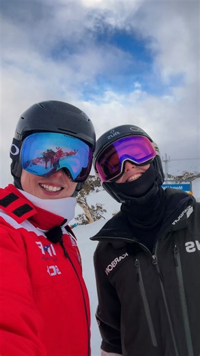 What exactly is ‘mogul skiing’? 🤔 ⛷️ Winter Olympian debutant @_charlottewilson._ gives Kate from the Qantas Ski Club some tips on how to ski moguls near her home town of Jindabyne, NSW. #GoAustralia #ForzaTeamAus | Qantas