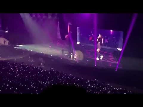 Jennie changes her rap lyrics because her mom was watching (Kyocera Dome Japan)