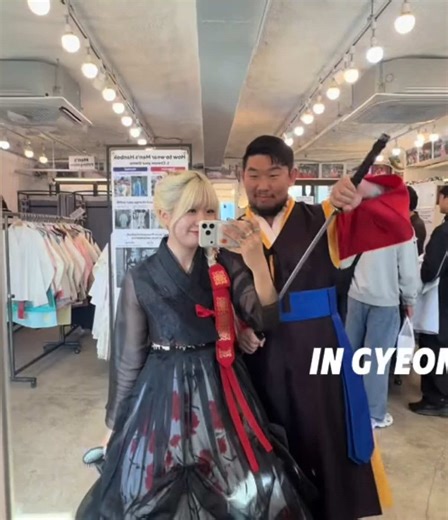 Experience Spring in a Hanbok at the Palace