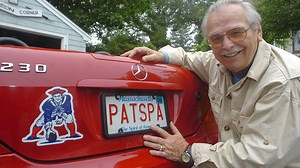 Designer of Patriots' iconic logo dies, team announces